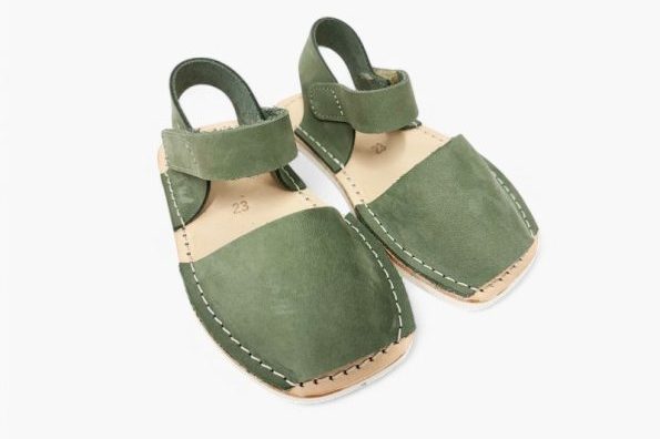 calzado BEBÉS marca SAVARCA